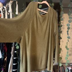 3XL Comfy Green Sweater Hole As Shown