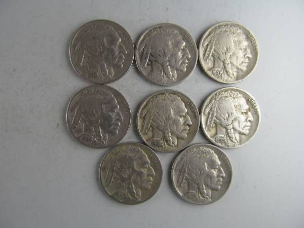 Set of 8 Different VF Grade Buffalo Nickels --INCLUDES KEY DATE COIN!