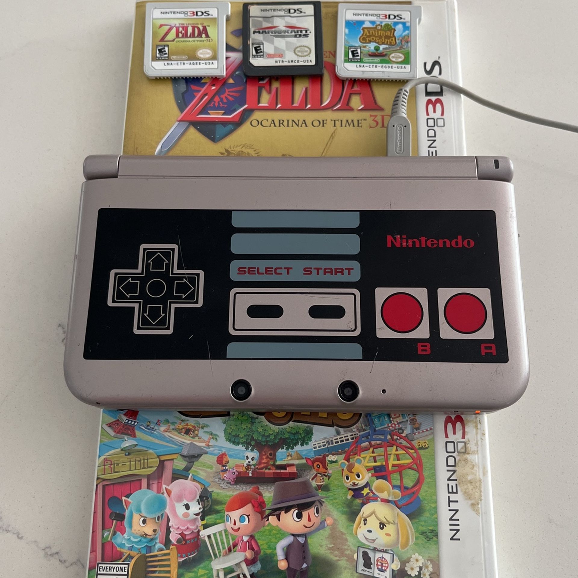 Nintendo 3DS XL NES Retro Limited Edition 