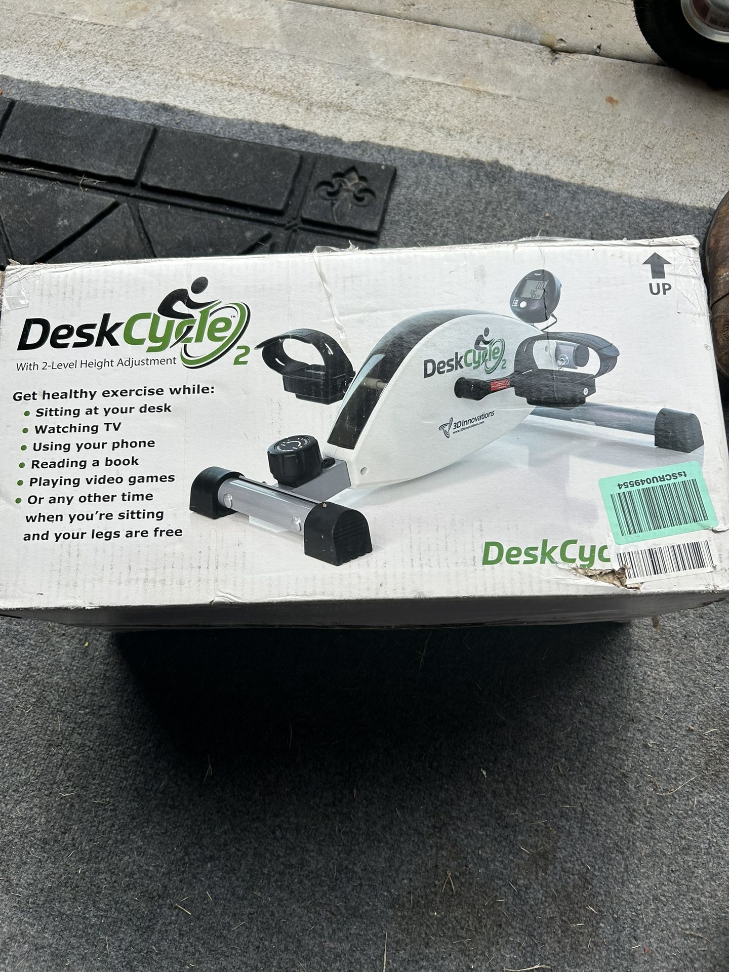Exercise Under the Dest . Can Be Used Any Where
