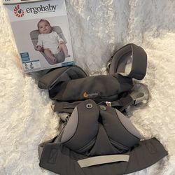 Ergo Baby Carrier With Insert
