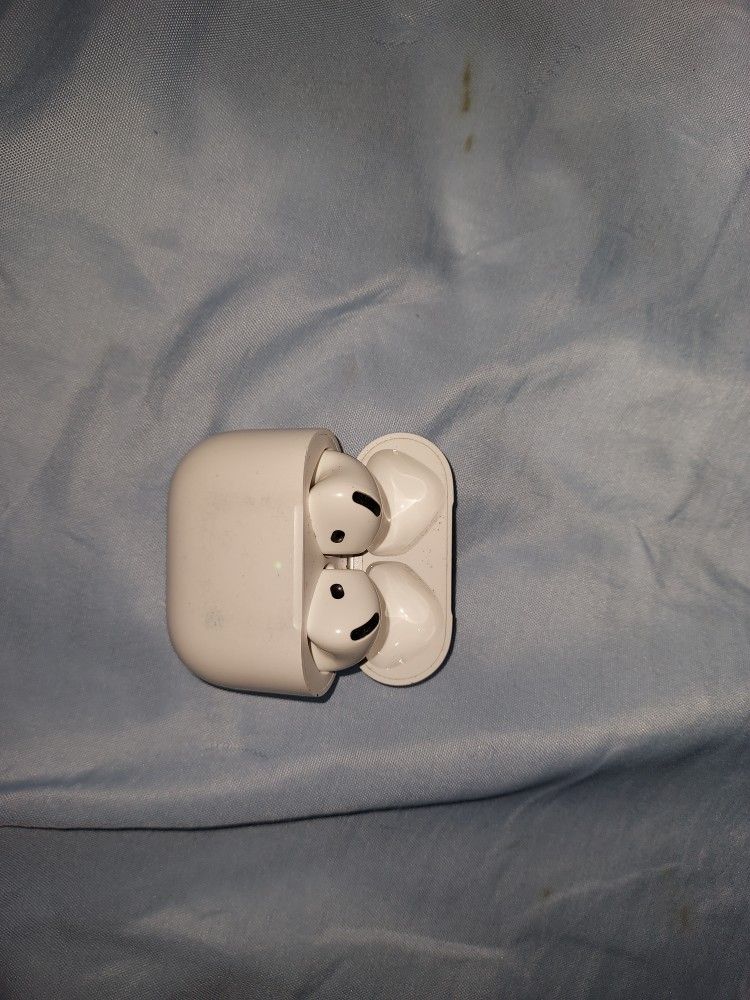 Apple Airpods 4th Generation Noise Canceling Version