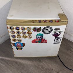 Mini-fridge