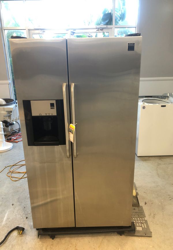 Stainless steel fridge raider made by Frigidaire 100 certified with