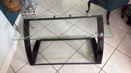 Glass TV Stand