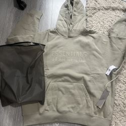 seal essentials hoodie size l 