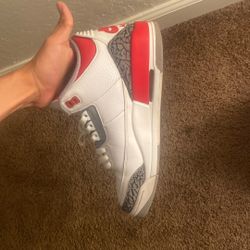 Jordan 3 Fire Red Size 7.5 Could Fit A Size 8