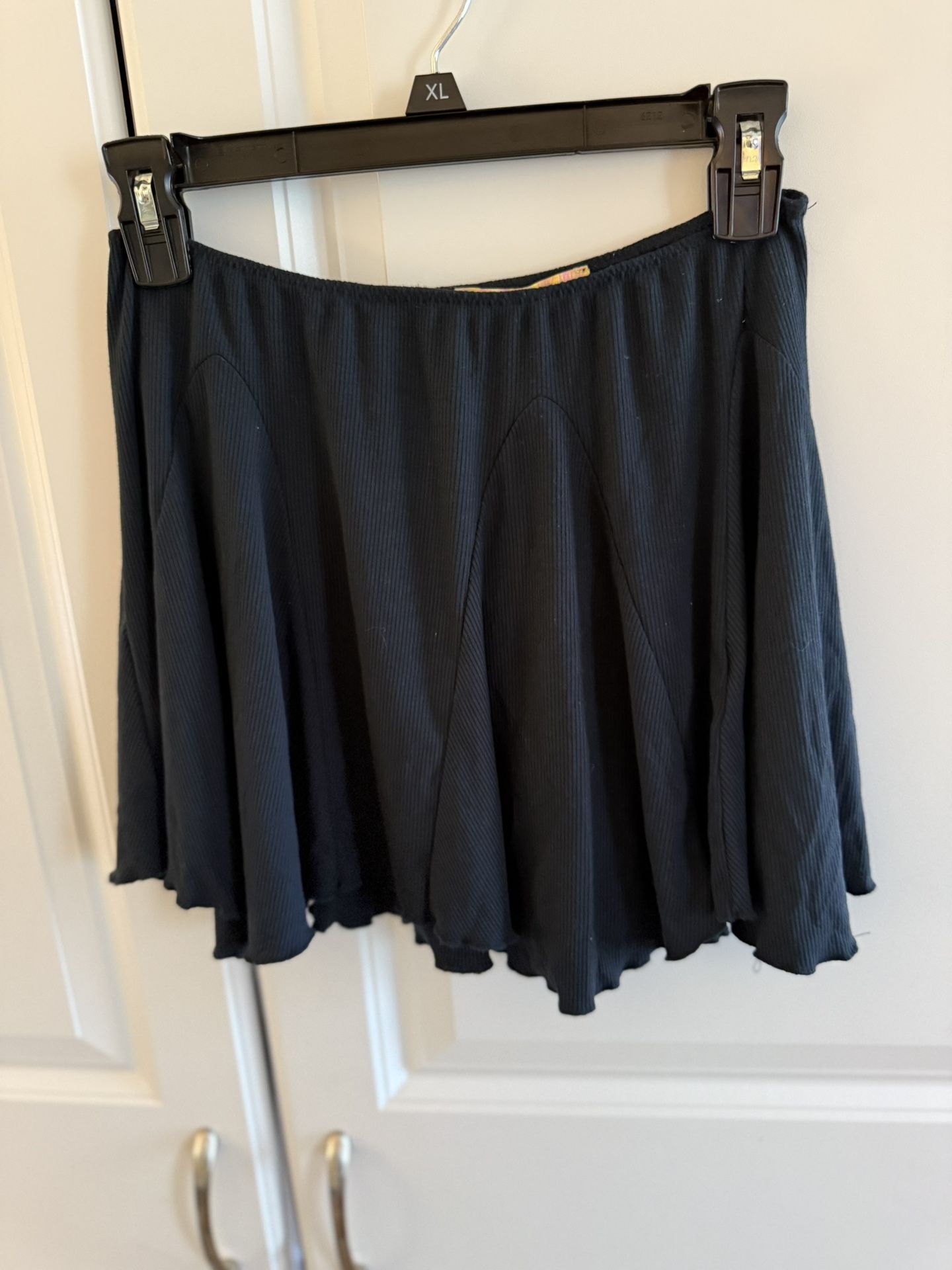 Black Urban Outfitters mini skirt #miniskirt nwt size medium