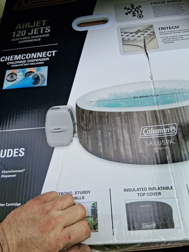 Coleman Bahamas 120 Jet 4 Person Inflatable Hot Tub