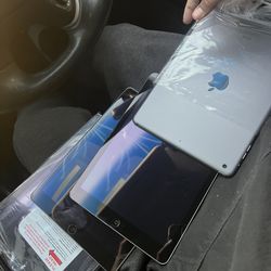 Brand New iPad A1474