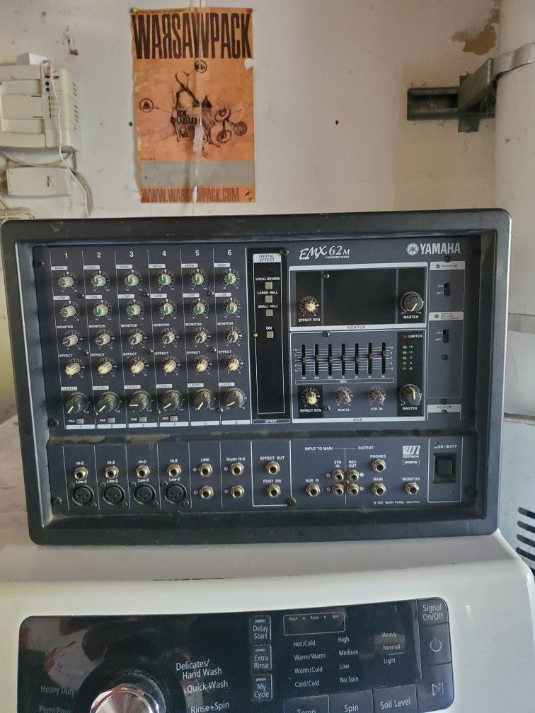 Yamaha PA mixer