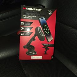 !!! BRAND NEW MONSTER MAGSAFE  CHARING DASH/AIR VENT CAR MOUNT