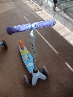 Bluey scooter