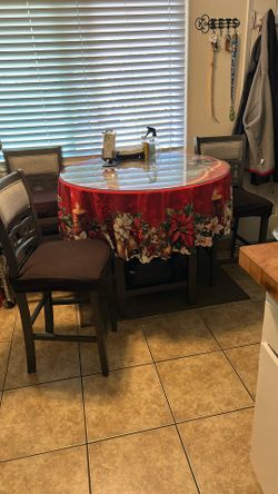 Dinning Table