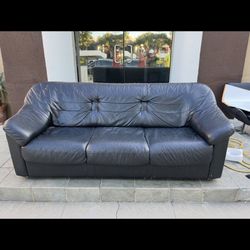 Luxurious Leather Body Length 3 Cushion Sofa