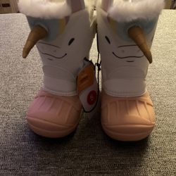 Kids Snow Boots Size 5