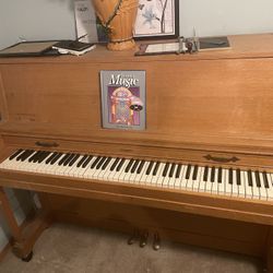 Antique Piano