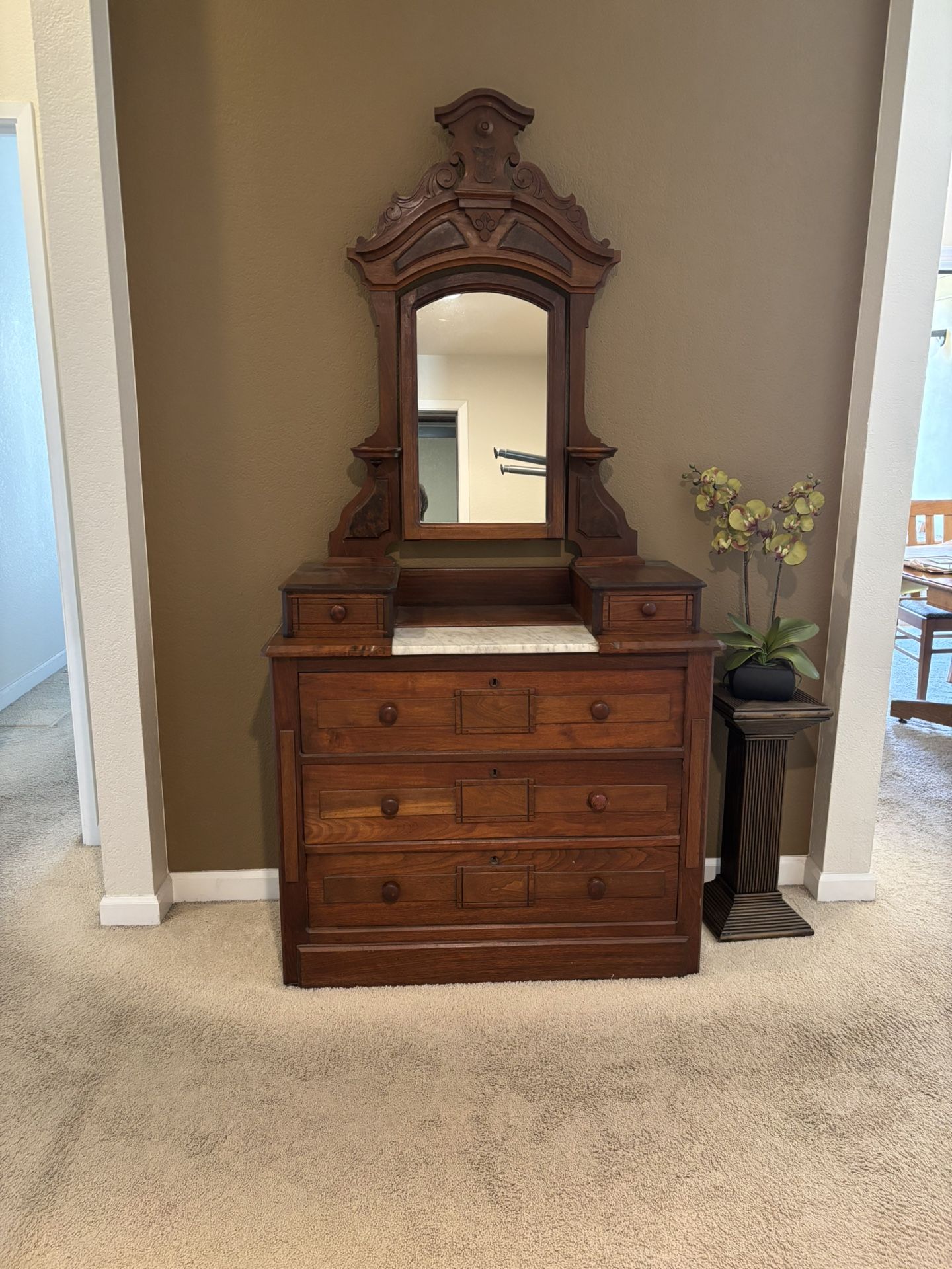 Victorian Eastlake Walnut Dresser With Marble top, Mirror And Original Key!