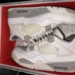 Air Jordan 4 - Size 11