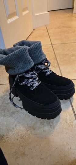 Women UGG boots