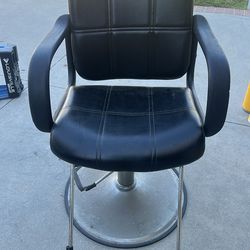 Hair cut chair