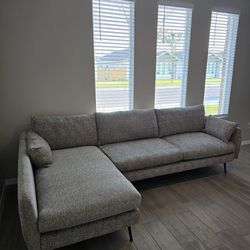 *New* ALBANY PARK sectional Couch
