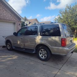 2001 Lincoln Navigator