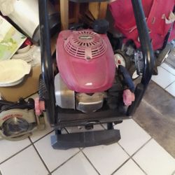 Presurewasher Honda Barata $120 Dlls 