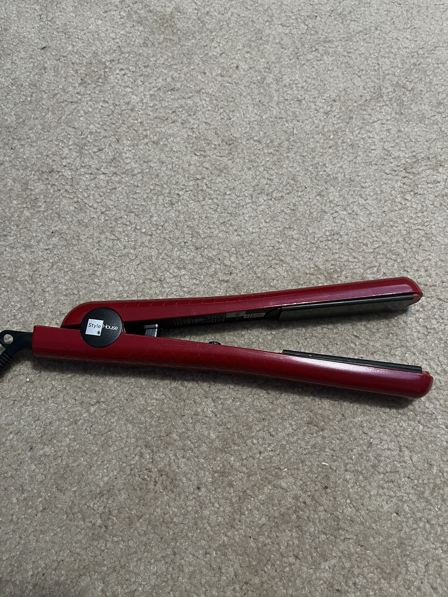 Used Hair Straightener In Red