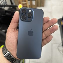 iPhone 15 Pro Max Unlocked 1TB! Finance For $50 Down Payment!!