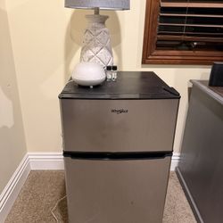 Multiple Household Items 