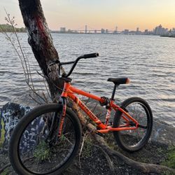 SE Bikes So Cal Flyer BMX Bike Matte Orange 24”