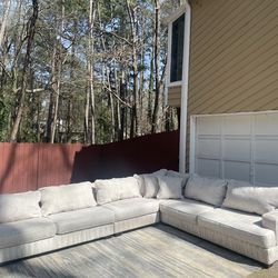 Ashley Furniture  Rawcliffe 3-Piece Sectional