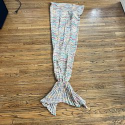 Rainbow Crochet Mermaid Blanket 