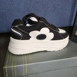 Koi Shoes