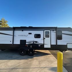2021 Keystone Hideout 26BHWE