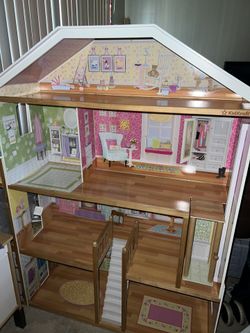 Kidkraft Dollhouse 