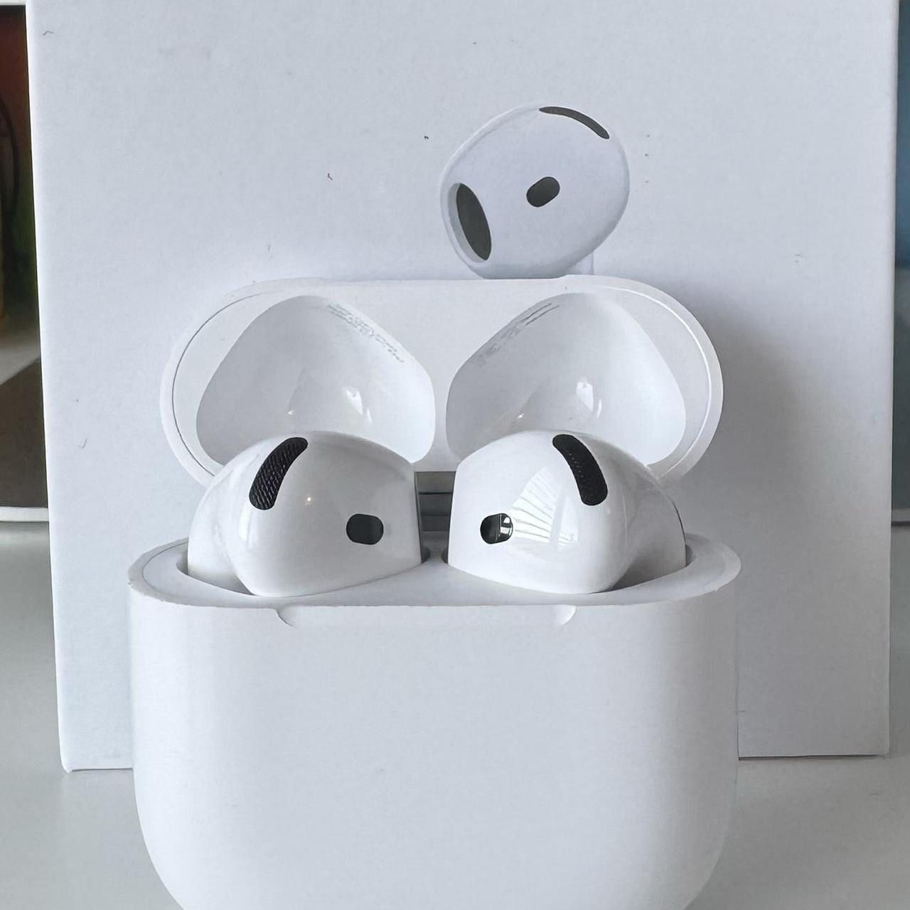AirPods 4th Generation