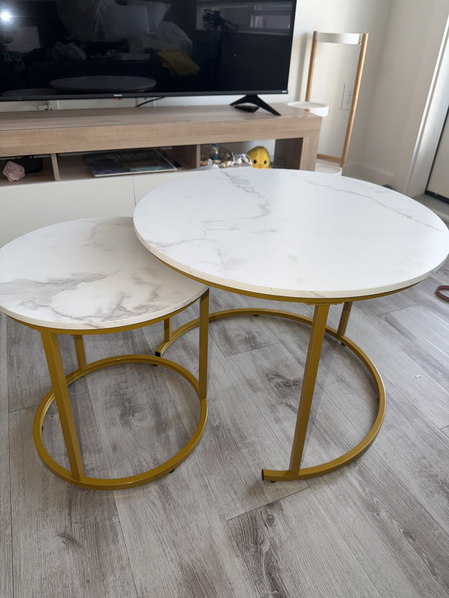 Nesting Coffee Table Set 