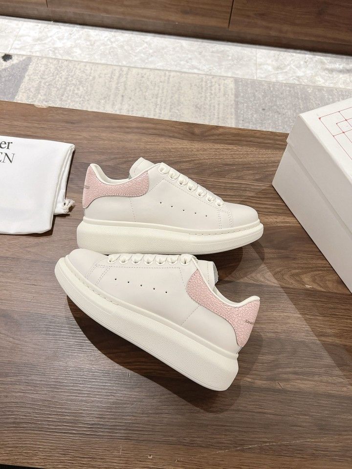 A.lexander M.cQueen shoes size4-11