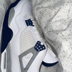 Jordan 4