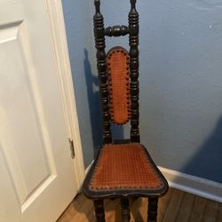 VINTAGE  SPANISH JACOBEAN GOTHIC WOOD HIGH BACK PRAYER/HALL CHAIR. 1930s