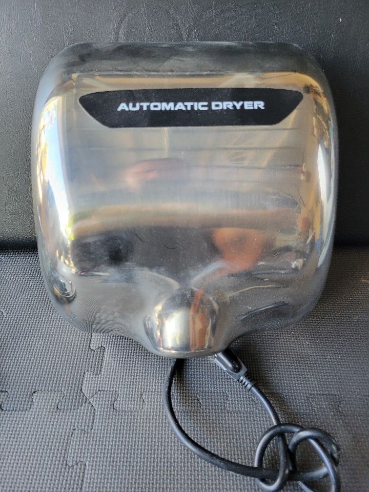 Hand Dryers, 2 Pieces Same Type