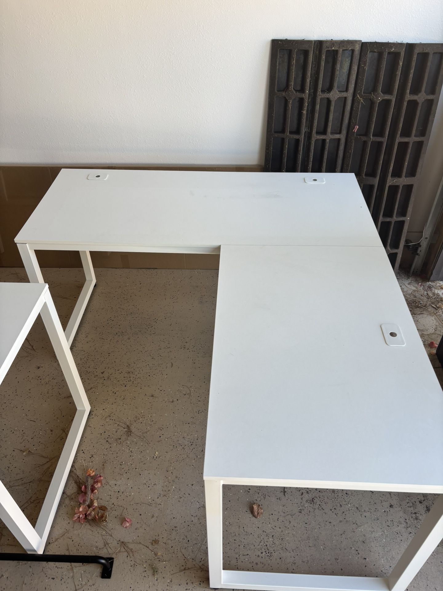L Shaped Desk