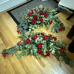 Beautiful Centerpieces- Red Flowers 