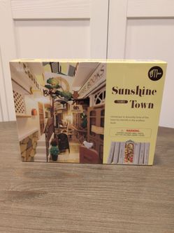 Rolife Sunshine Town Creative Bookend