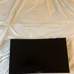 Gaming Monitor by Gigabyte 27 inches 165hz more info in description 