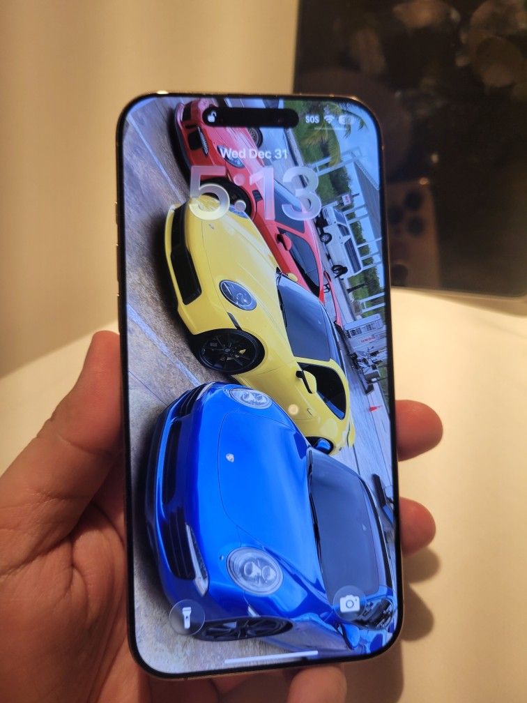 Iphone 16 Pro Max 256gb BOOST MOBILE