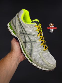 ASICS Gel-Kayano 20 Bodega Size 10