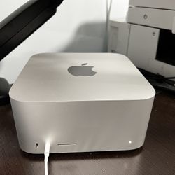 Mac Studio (2022) | M1 Max | 32 GB RAM | 500GB Storage for Sale in Seaford,  NY - OfferUp